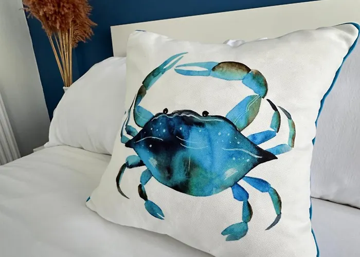 Mavi Yengec Butik Çeşme